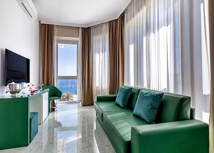 Miramare The Palace Resort